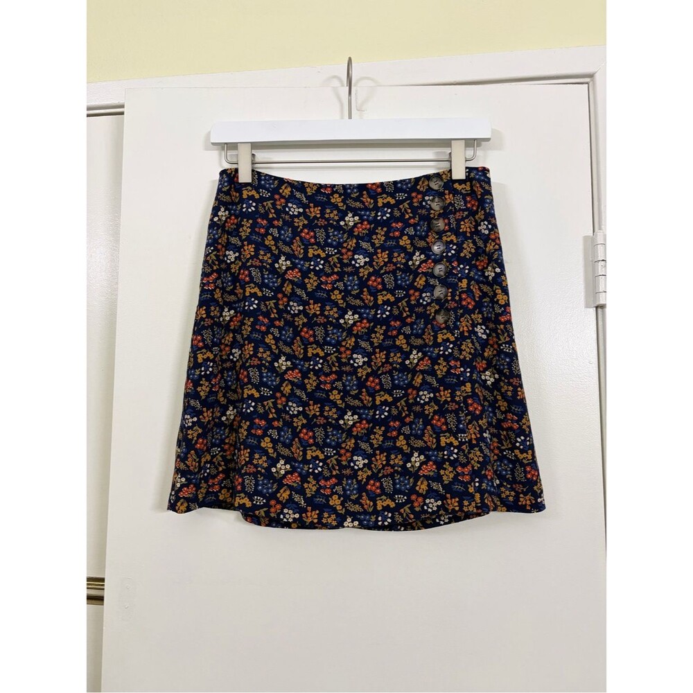 Madewell Navy Floral Faux Wrap Mini Skirt Button Detail Size 2 Cottagecore - Picture 3 of 10